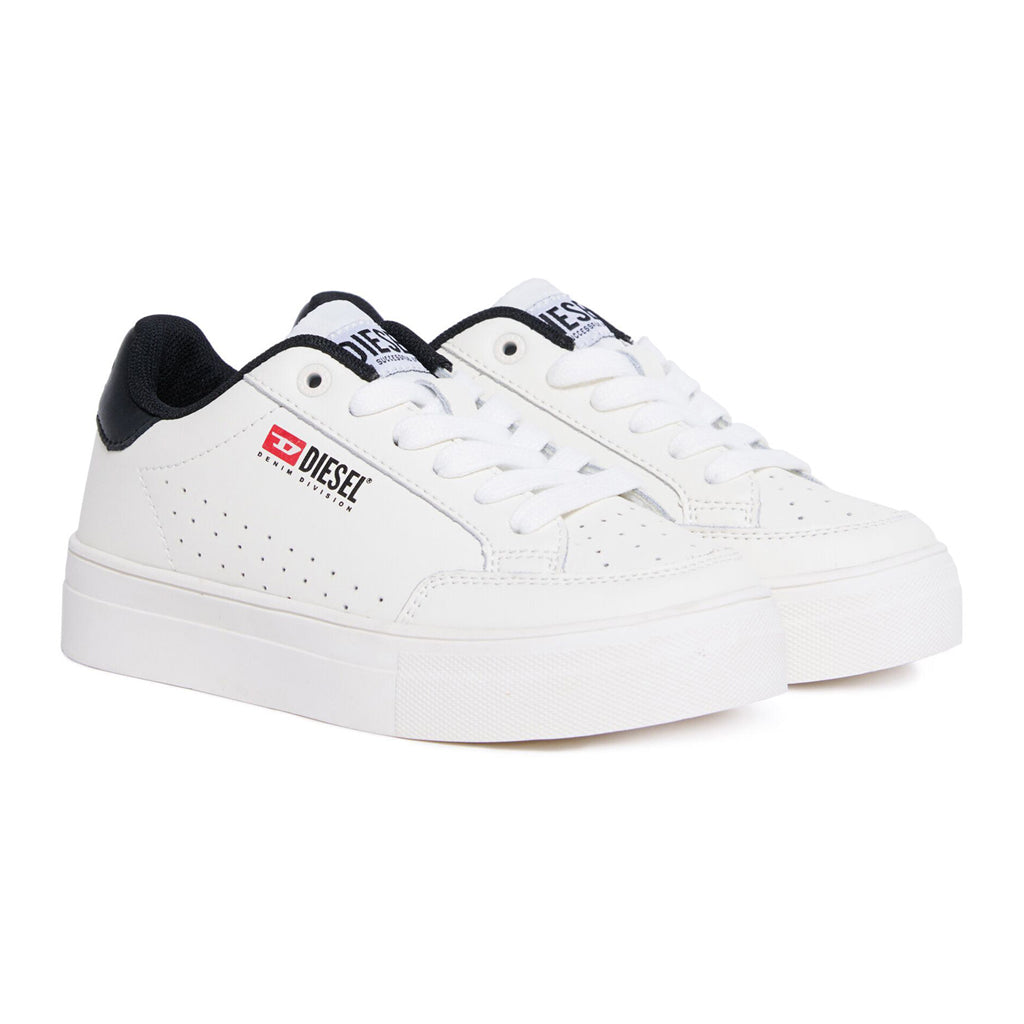 Vaneela Low Court Trainers