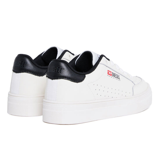 Vaneela Low Court Trainers