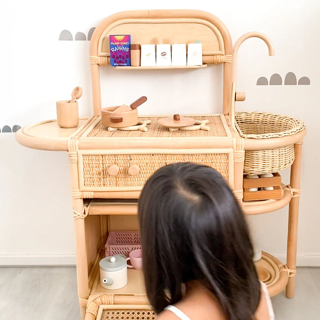Momiji Dreamer Play Kitchen