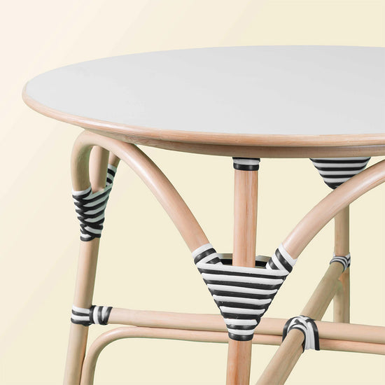 Load image into Gallery viewer, Momiji Aulia Kids Table and Quentin Chair Set
