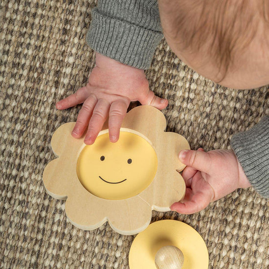 Jabadabado Play and Learn Box (6 to 12 Months)