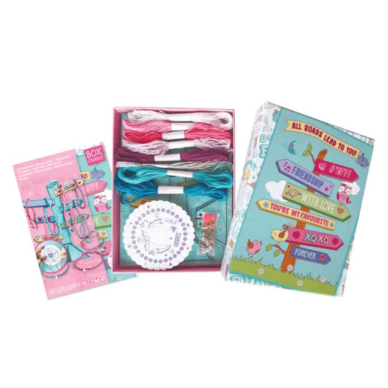 Box Candiy Friends Bracelet Set