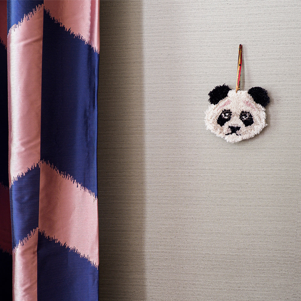 Doing Goods Plumpy Panda Gift Hanger