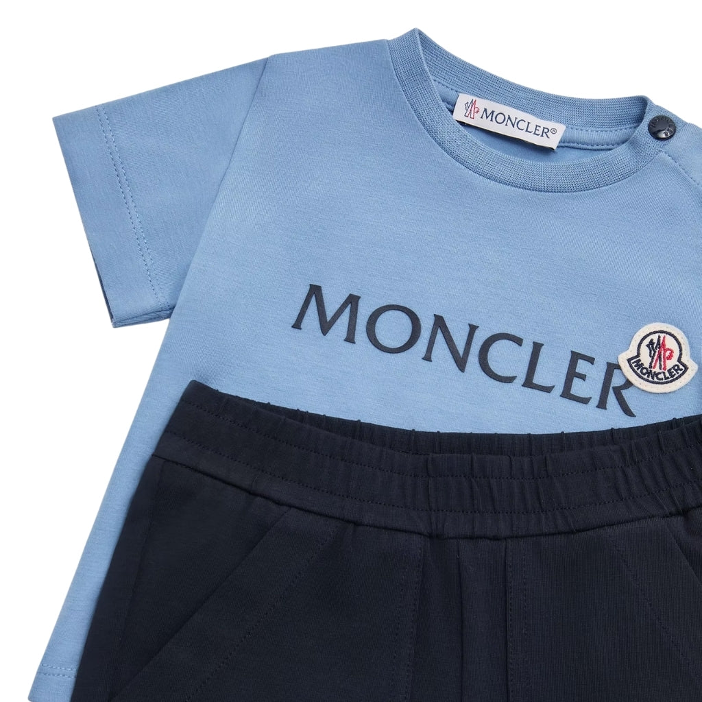 Moncler Enfant T-shirt and Shorts Set