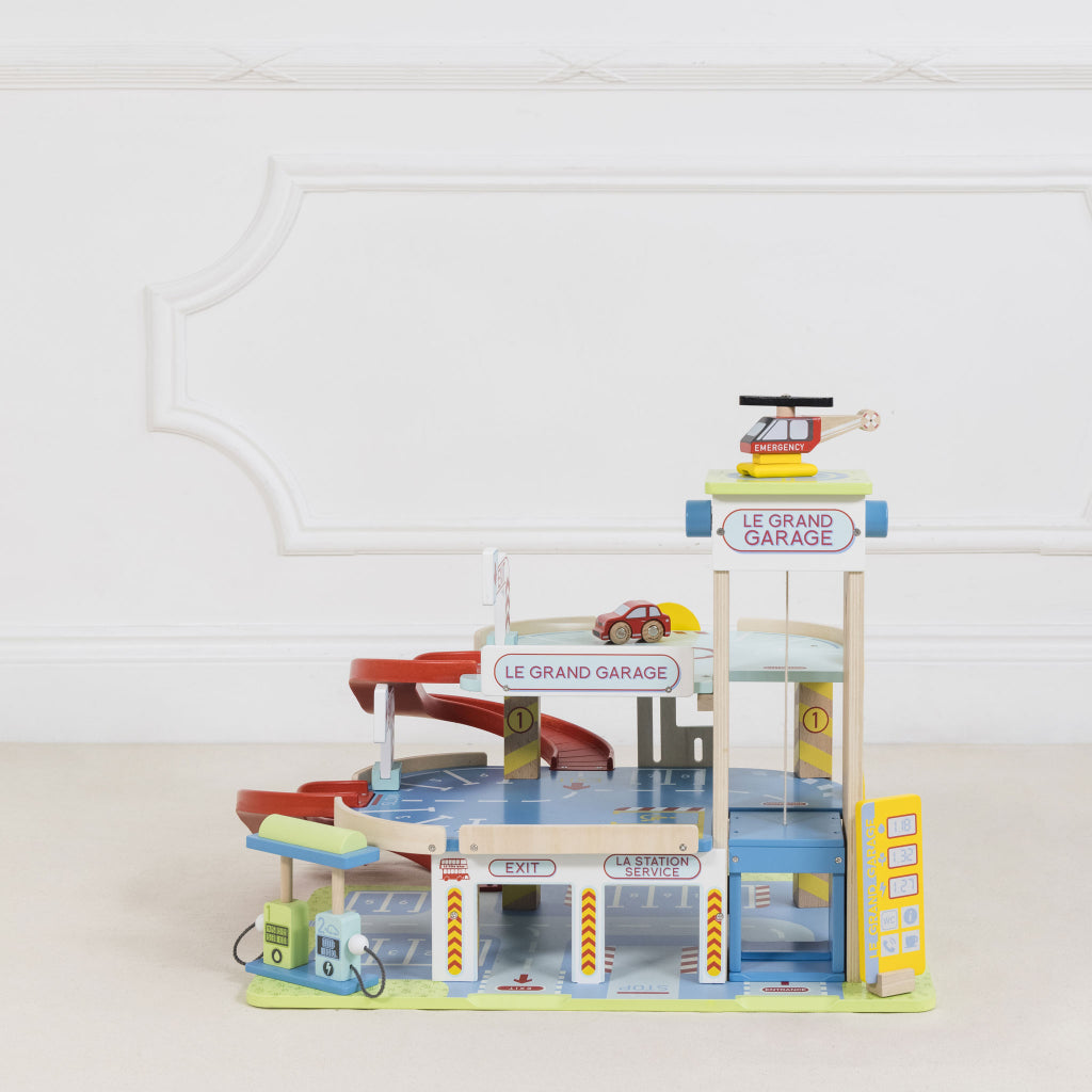 Le Toy Van Le Grand Wooden Garage